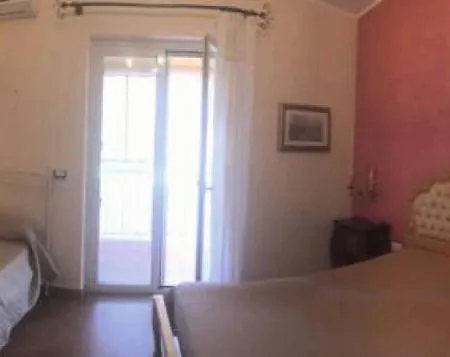 Bed & Breakfast La Scala Sul Giardino *